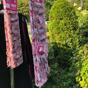 🏷✨NWT Hello Kitty Kids’ Scarf